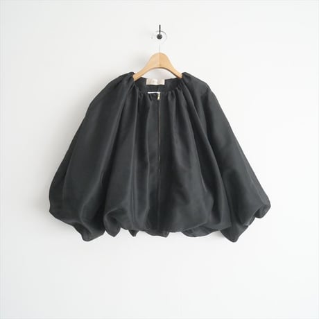 2024SS・人気完売品 / Heve / シアークラウドブルゾン / HE05-0013-4S / 2502-0042