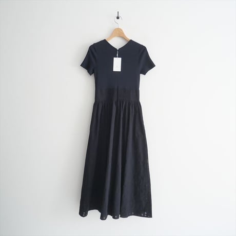 2023SS / 未使用 / UNITED ARROWS / V ネック フィット＆フレア タフタ ワンピース / 15261623768 / 2502-0678