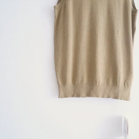 未使用 / DEUXIEME CLASSE / BRONZER RICH ノースリーブ / 24080500426010 / 2408-0166