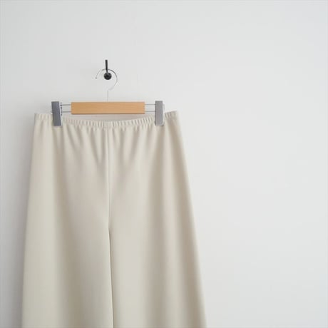 継続販売品 未使用 AP STUDIO エラスティックパンツ 25030586501330 2606-0225