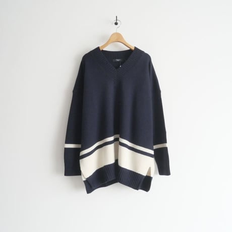〇2023AW / WEEKEND MAXMARA / NURAGHE SWEATER / 2353661333 / 2510-1013