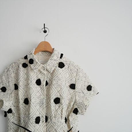 2025SS・人気完売品 / 未使用 / ASEEDONCLOUD / garden instrumentalist blouse / 251606 / 2508-2206