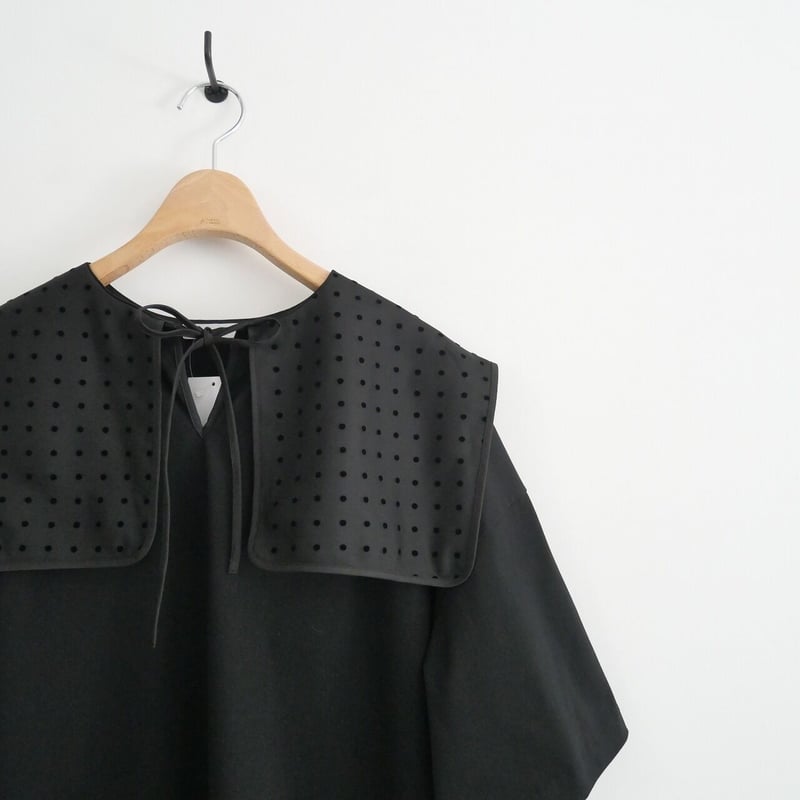 yori フロッキードットカラーtee ブラック 2022