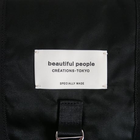 継続販売品 / STUDIOUS別注 / beautiful people / ナイロンショルダーバッグ / 1475611993 / 2410-0142