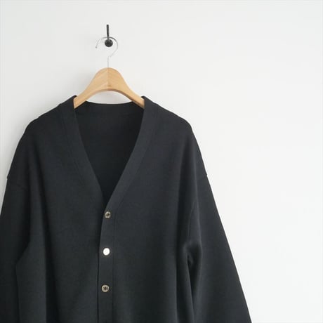 2023AW・人気完売品 / 未使用 / DEUXIEME CLASSE / Heartrich カーディガン / 23080500417030 / 2412-0793