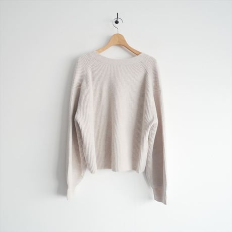 2022AW / DEUXIEME CLASSE / Cropped Vネック カーディガン / 22080500813030 / 2503-1006
