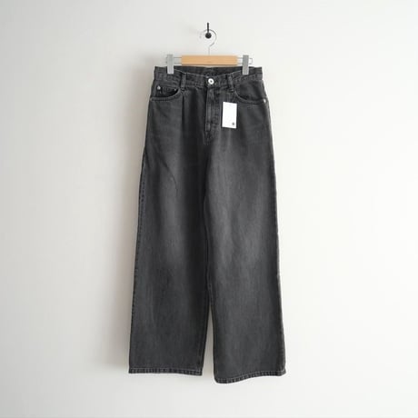 2023AW・人気完売品 / DEUXIEME CLASSE / タックバギー デニム (GRY) / 23030500807030 / 2503-0868