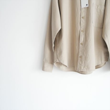 2025SS / Plage Back Satin シャツ 25050922100010 / 2604-1421