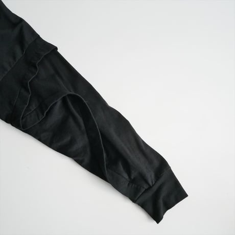 2025SS・人気完売品 / ENFOLD / CURVE-SEAM LONG-SLEEVE T-SHIRT / 300IS480-1751 / 2601-1034