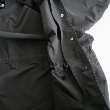 継続販売品 / THE NORTH FACE / ロールパックジャーニーズコート / NPW22360 / 2411-0207