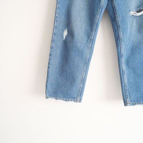 2023 / YENN / DAMAGED DENIM PANTS / Y231-31013QU / 2405-0132