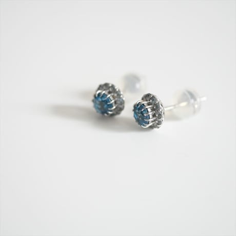 2023 / PARCELLE JEWELRY / ポンポネアンスールピアス 4mm / PAE-52 / 2506-0597