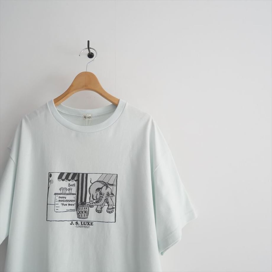 689c061e96e1cb00493d4831
