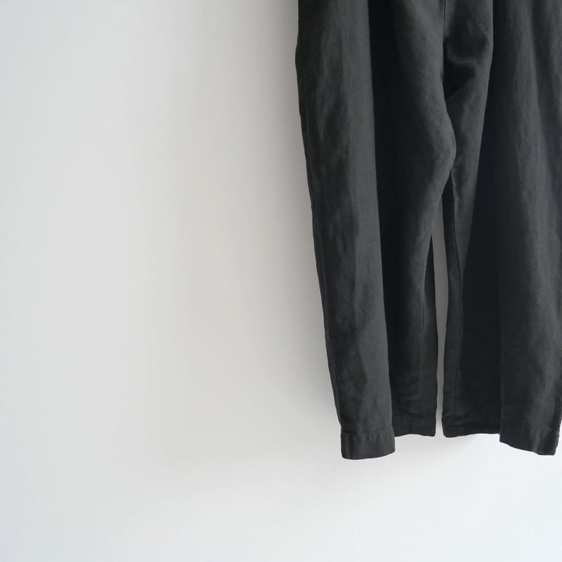 2023SS今季 / nest robe / ブラックリネン ドロストサロペット 2023SS今季 / nest robe / ブラックリネン ドロストサロペット