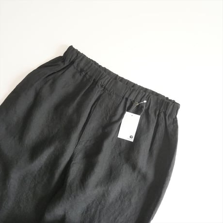 2024SS / HOUSEHOLD GOODS / MARGARET HOWELL / BLACK LINEN トラウザーズ / 5894143004 / 2408-0240
