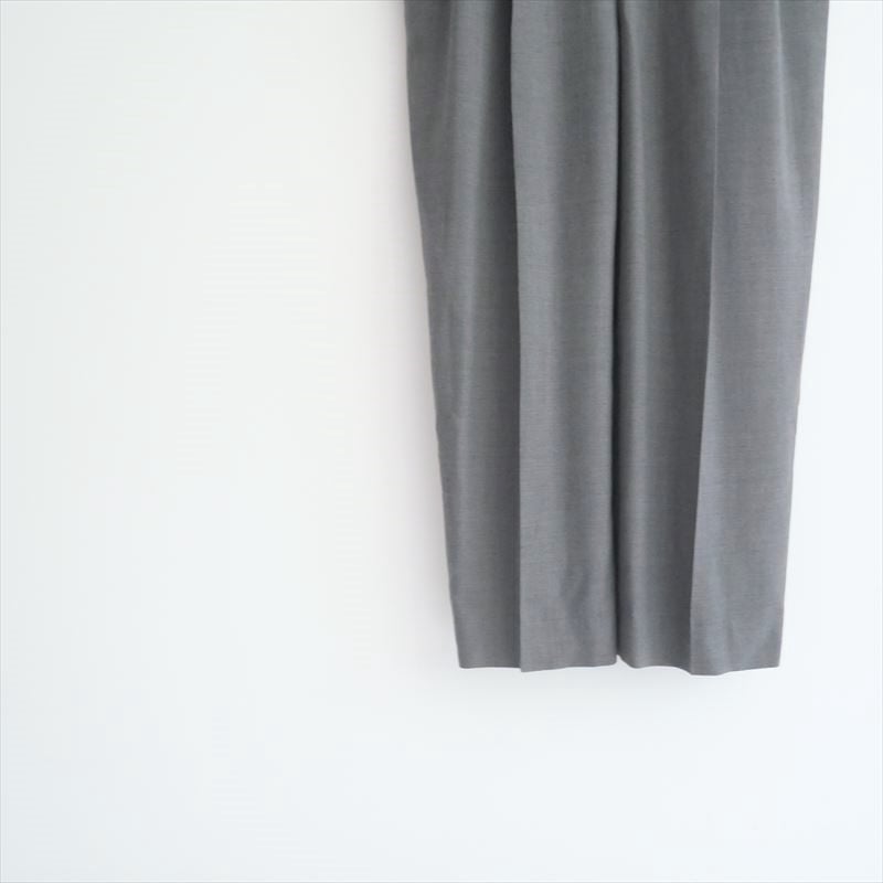 2024AW・人気完売品 / 辺見えみりさんのブランド / conte / V