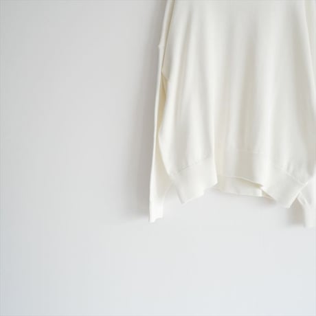 2025SS・人気完売品 / DEUXIEME CLASSE / ベーシック ニット / 25080500803010 / 2602-0874