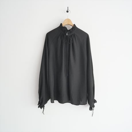 2025SS今季・人気完売色 / 未使用 / SPICK&SPAN / ハイブリットフリルリボンブラウス / 25051200903010 / 2505-1021