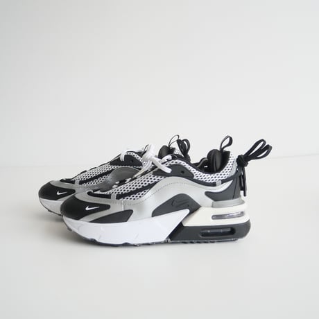 継続販売品 / 未使用 / NIKE / AIR MAX FURYOSA / DC7350-001 / 2403-0415