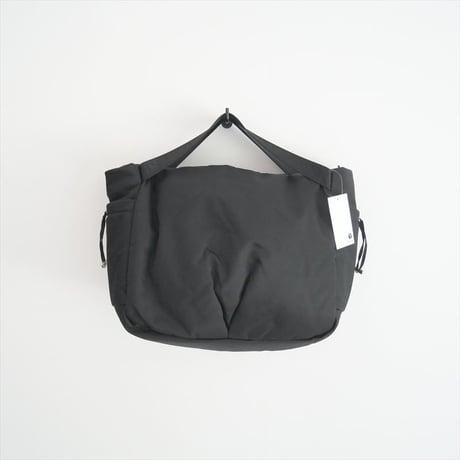 2024・人気完売品 / FRAMeWORK別注 / NOMADIS / BASQUE M SLD－F / 24092230003930 / 2507-0705