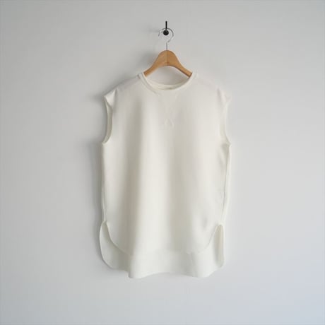 2024SS・人気完売品 / Whim Gazette / Vガゼットノースリーブプルオーバー / WGZ1041504A0012 / 2503-0999
