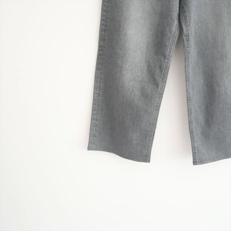 〇2024SS・人気完売品 / 未使用 / YANUK / JOAN Loose Straight デニムパンツ / 57141229 / 2507-0887