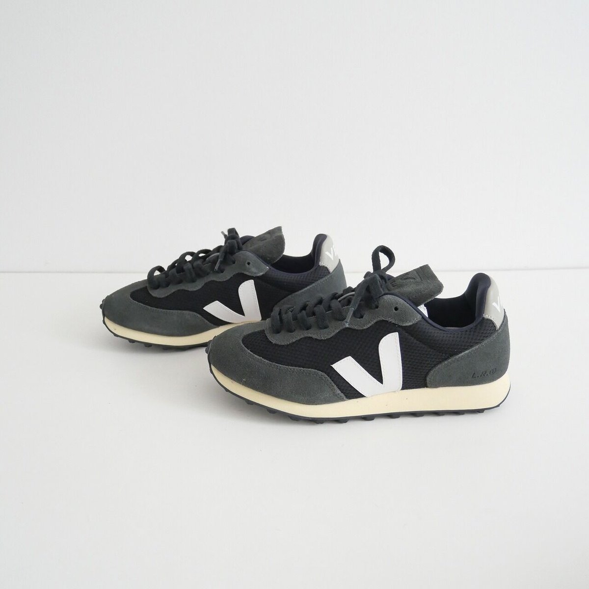 2021 / VEJA / RIO BLANCO / journal standard lu