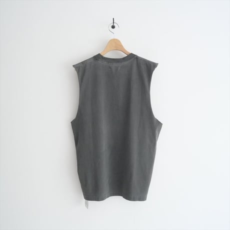 2024・人気完売品 / L'Appartement購入品 / PLEASURES / ONYX SLEEVELESS TEE / 24070570000830 / 2506-0280