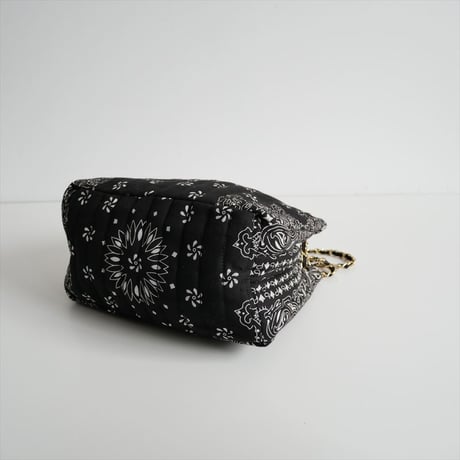 2025AW今季・人気完売品 / L'Appartement購入品 / MALUS / Bandana quilting shoulder bag / 2510-0557