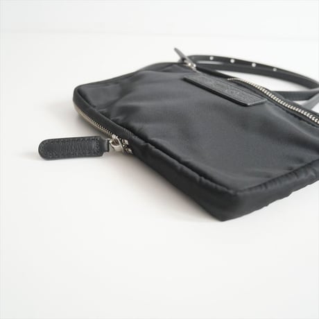 人気完売色 / Felisi / DS+LD コンパクトショルダー / 1152 / 2410-0996
