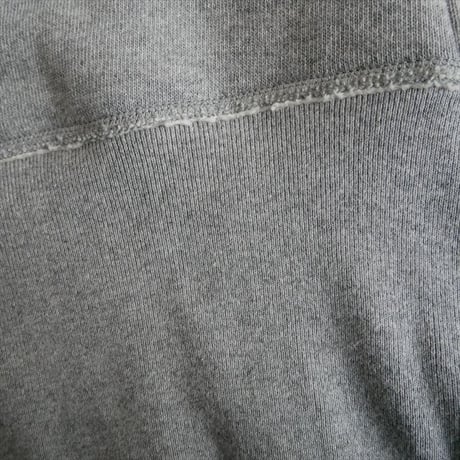 継続販売品・人気完売サイズ / 未使用 / DRESSTERIOR / デキシー吊裏毛パーカ / 085-11303 / 2512-0904