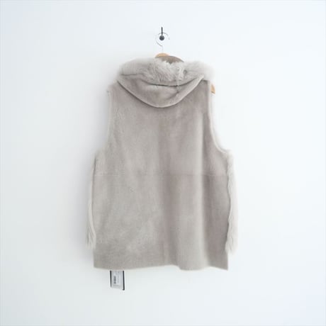 〇2023AW・人気完売品 / MUSE de Deuxieme Classe別注 / SUPREMA / TOSCANA ジレ / 23010521004030 / 2502-0431