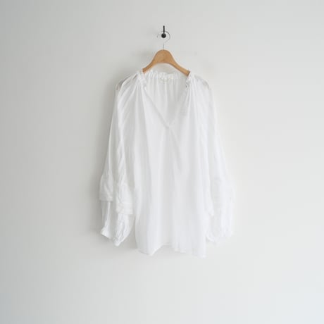 2022 / DEUXIEME CLASSE / Feminine ブラウス / 22051500703010 / 2309-0933
