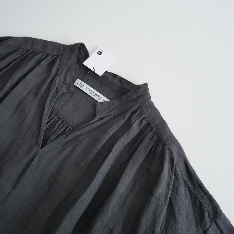 2021 / journal standard luxe / 60リネンキーネックワンピース