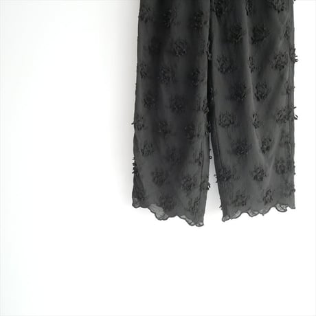 2026SS今季・人気完売色 / SPICK&SPAN購入 / crinkle crinkle crinkle sheer  3D embroidery  pants  / 2605-0947
