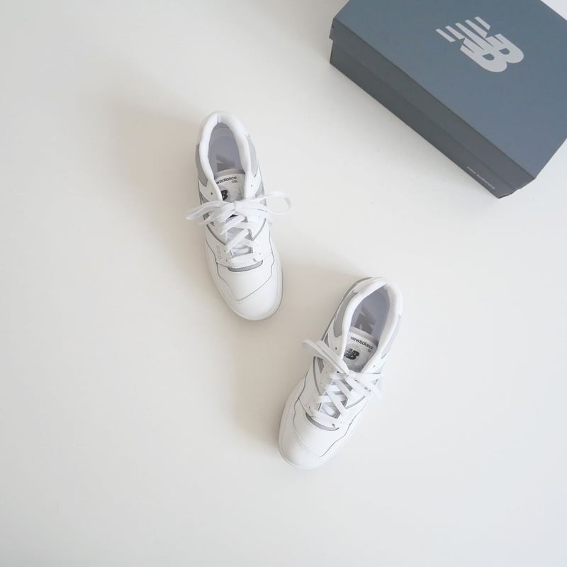 2023SS今季新作 / 未使用 / new balance / BBW550BB スニーカー