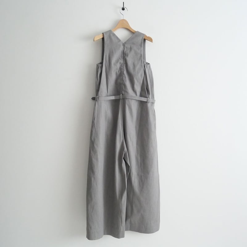 2023 / TENNE HANDCRAFTED MODERN / v neck all-in