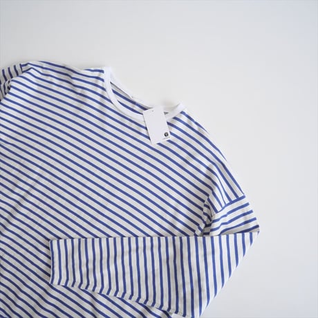 2024・人気完売品 / journal standard luxe / ラメボーダー クルーネックBigプルオーバー / 24070440037040 / 2504-0527