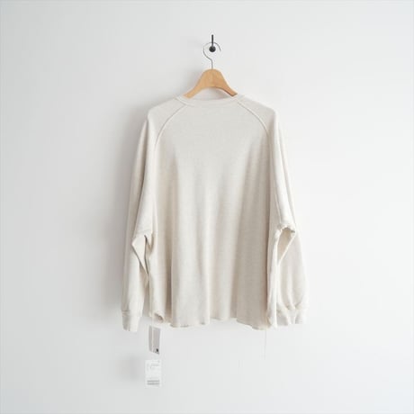 2026SS今季・人気完売品 / 未使用 / L'Appartement別注 / REMI RELIEF W TUCK HENLEY NECK LONGSLEEVE TEE  / 2604-1299