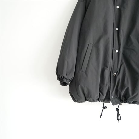 2024AW・人気完売品 / DEUXIEME CLASSE購入品 / CALUX / PUFFER COACH JACKET / CA23FWP-DW01 / 2510-1101