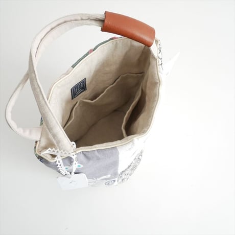 継続販売型 未使用 mina perhonen bucket bag pi0035 2606-2063