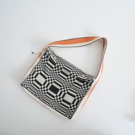 継続販売品 / JOHANNA GUILLICHSEN / PM bag3 Doris BLACK / 2412-0771