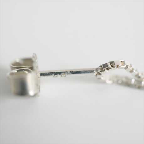 継続販売品 / SASKIA DIEZ / ショートオープンフリンジピアス / 2505-0267