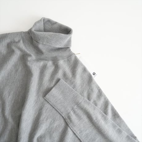 2022AW / 未使用 / L'Appartement / Turtleneck Volume Knit / 22080560204330 / 2403-0793