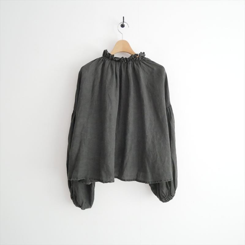 2025SS nest Robe リネン備長炭染めスカラフリルブラウス 01251-10502