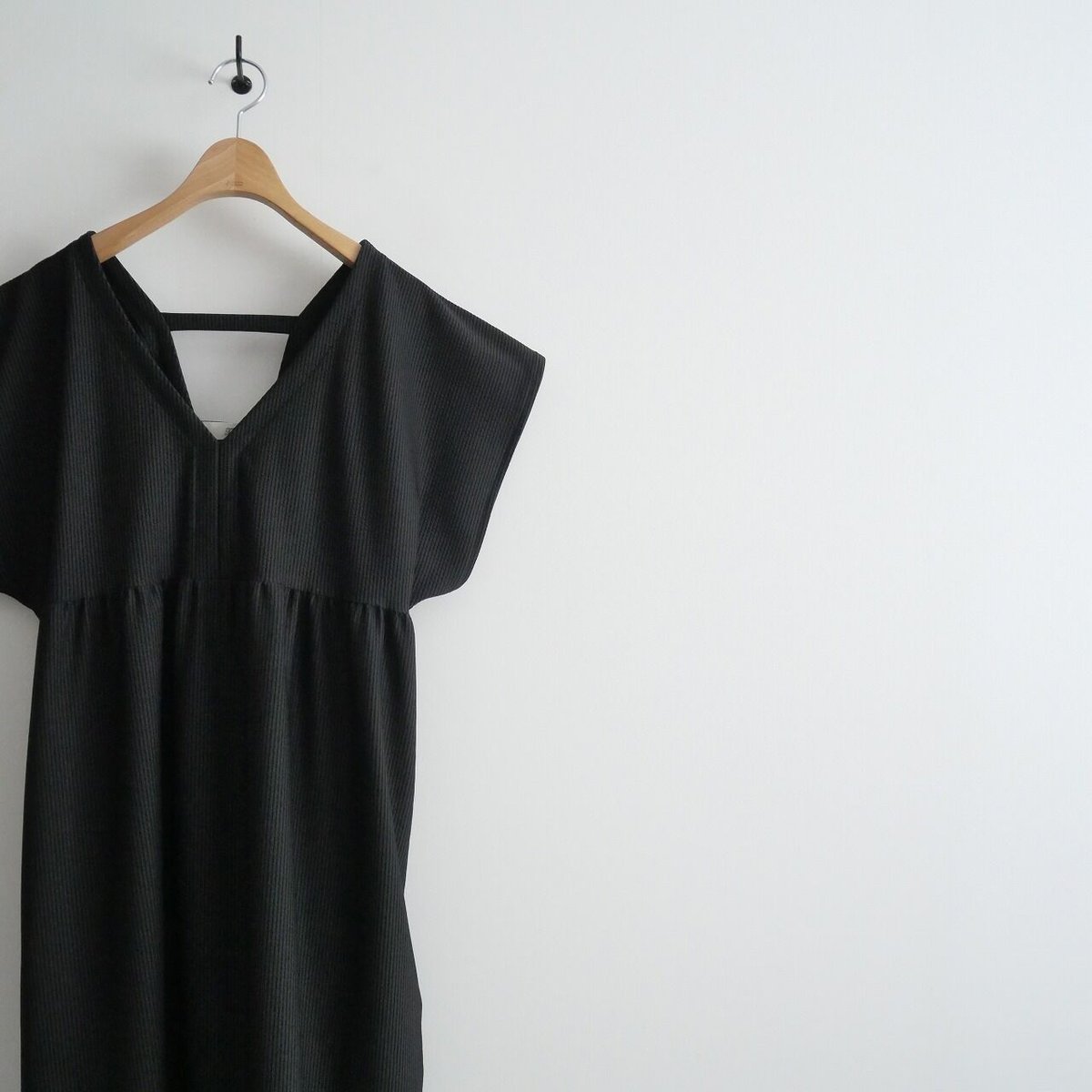 プリーツワンピース - t.yamai paris - weeksdays