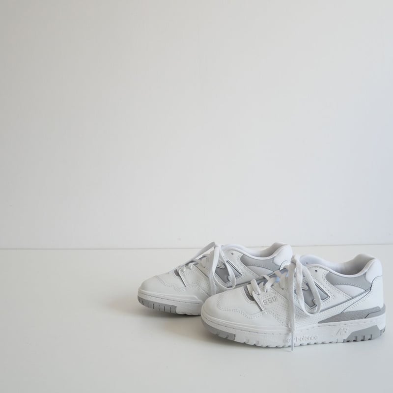 2023SS今季新作 / 未使用 / new balance / BBW550BB スニーカー