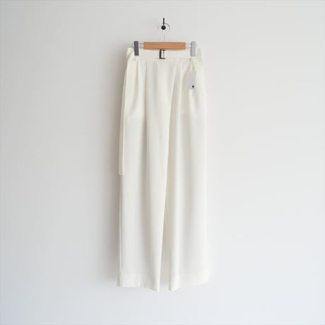 2025SS・人気完売サイズ / IORE / liberte pants / IOR25SS-PT-002 / 2603-1104