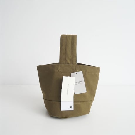 2025SS今季新作・人気完売品 / 未使用 / journal standard luxe / キャンバス サークルBAG-S / 25090440003010 / 2504-0152