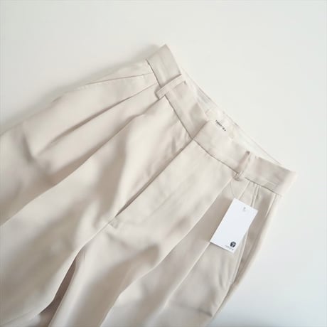 2023SS / TODAYFUL / Doubletuck Satin Trousers / 12310715 / 2405-0129